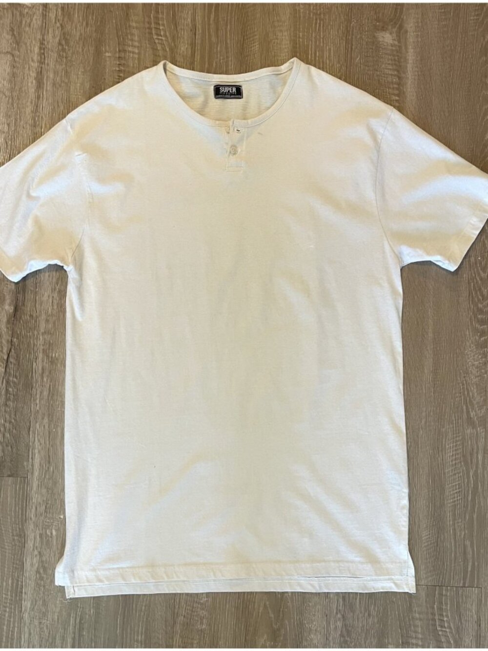 Super Massive Men's T-Shirt XL Beige Short Sleeve Crewneck Pre-Owned